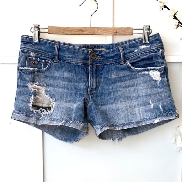 Hollister Distressed Jean Shorts Sz 7 - Picture 2 of 7